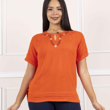 Blusa con Bordados